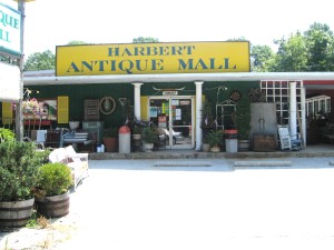 Michigan's Harbor Country Antique shops.
